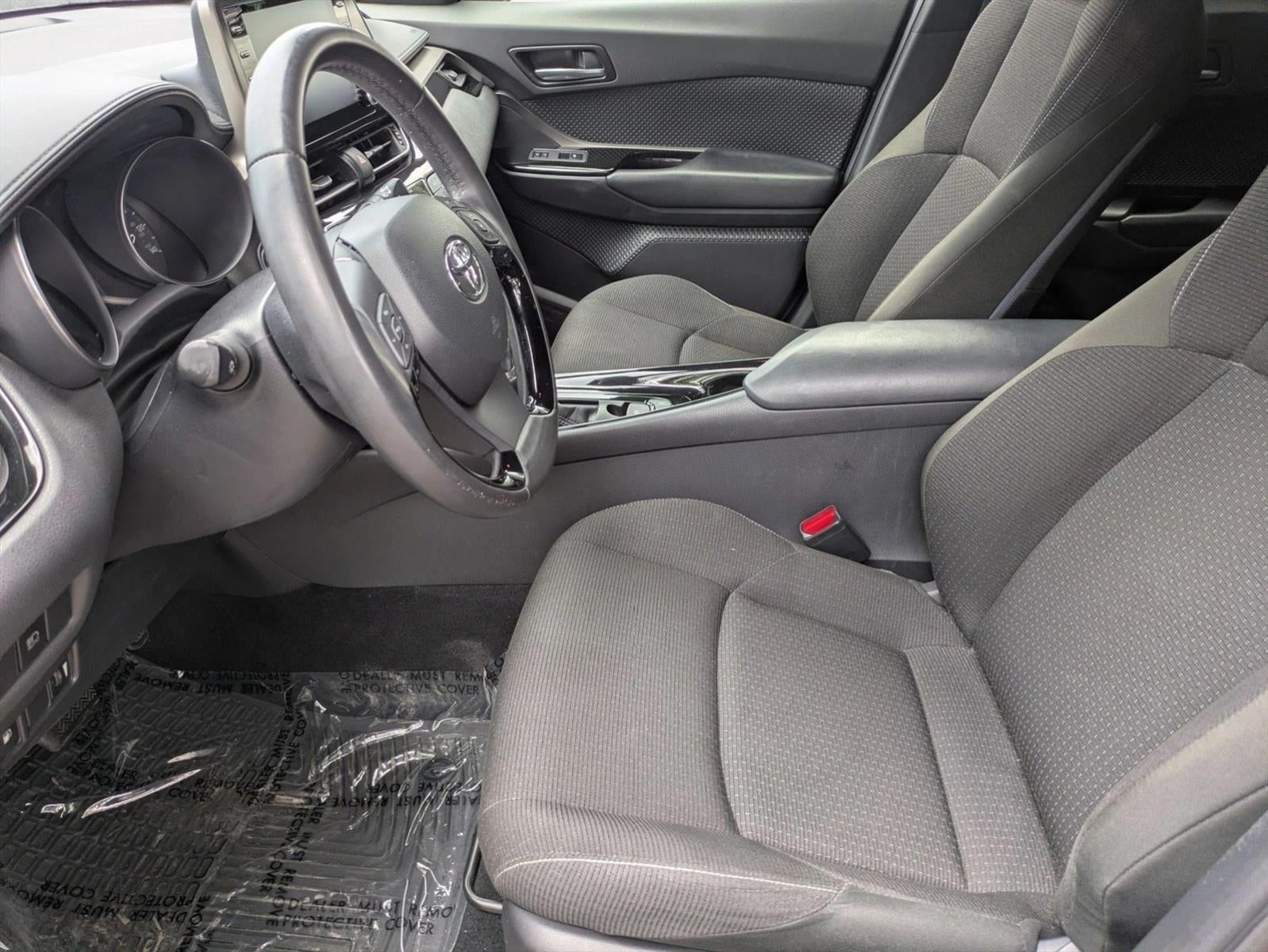 2019 Toyota C-HR XLE FWD (Natl)