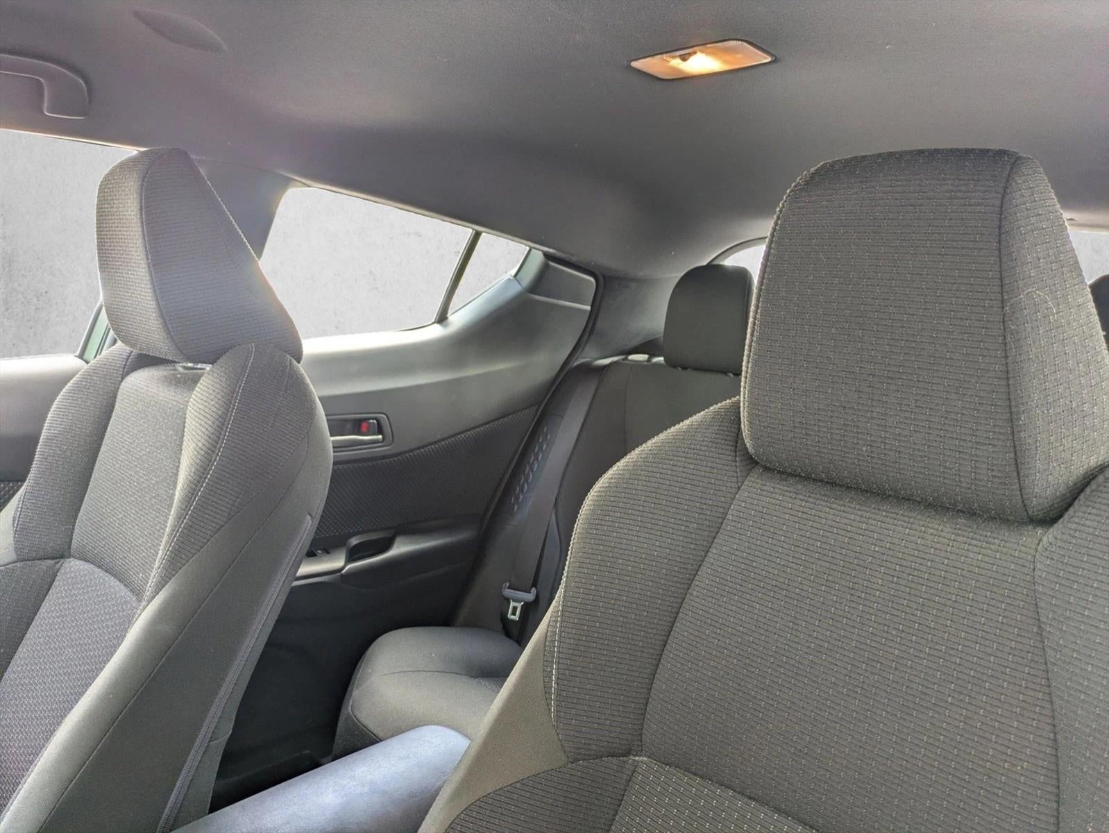 2019 Toyota C-HR XLE FWD (Natl)