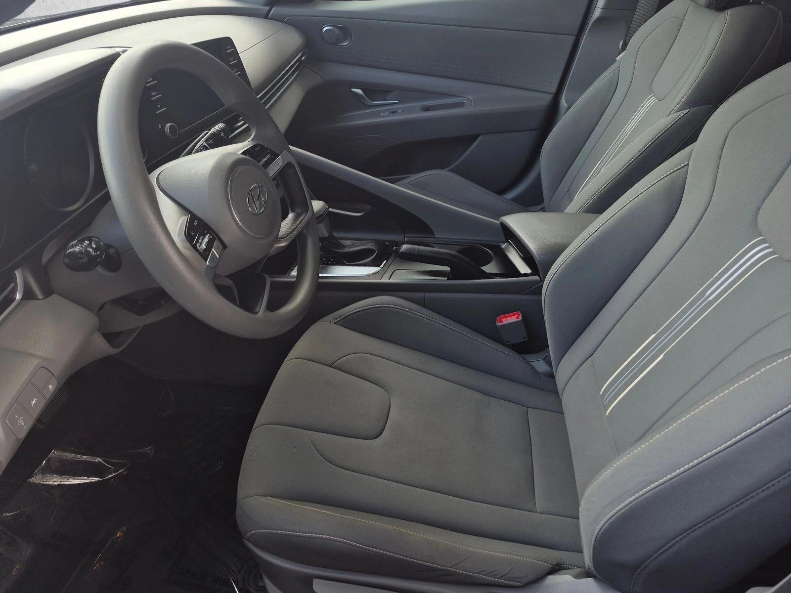 2023 Hyundai ELANTRA SEL IVT