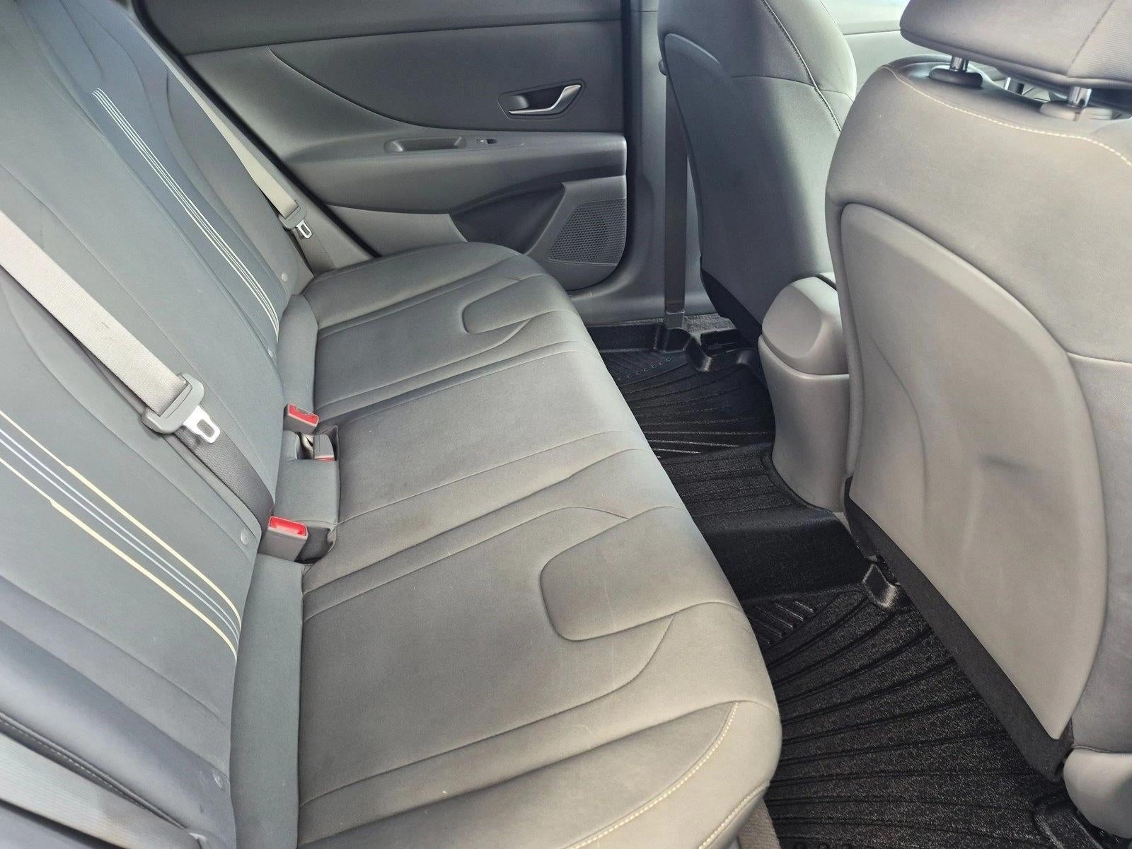 2023 Hyundai ELANTRA SEL IVT