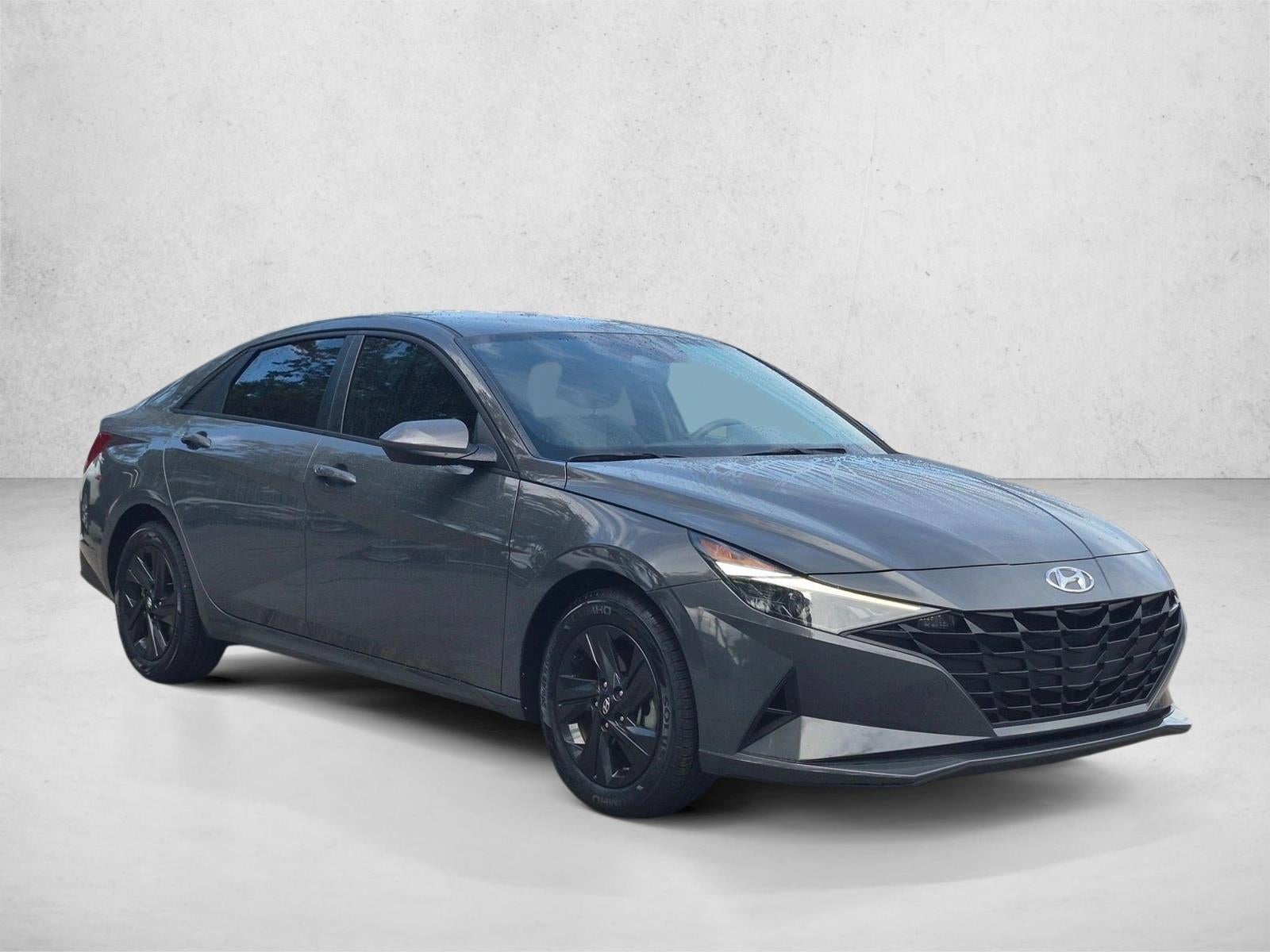 2023 Hyundai ELANTRA SEL IVT