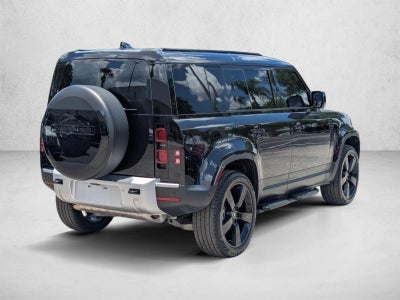 2024 Land Rover Defender 110 P300 S