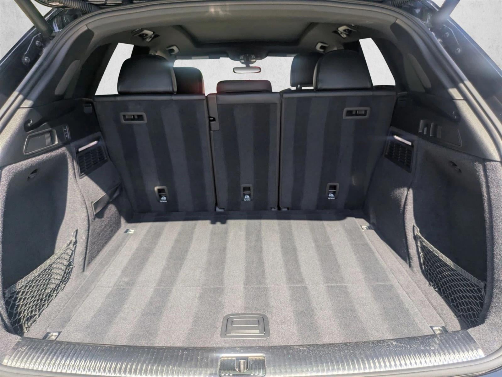 2019 Audi SQ5 Premium Plus 3.0 TFSI quattro