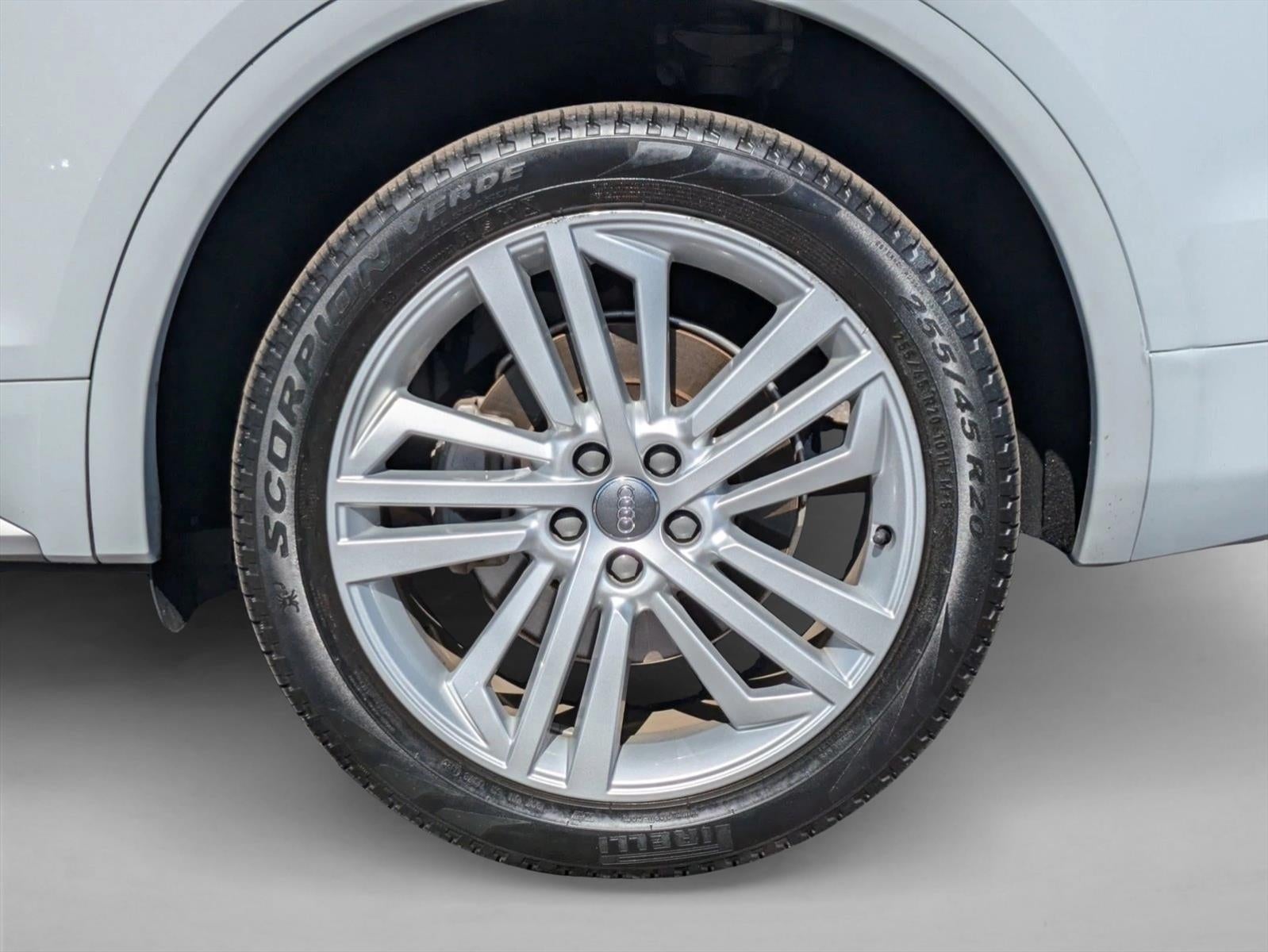 2019 Audi Q5 Premium Plus 45 TFSI quattro