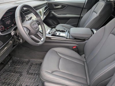 2025 Audi Q8 Premium Plus 55 TFSI quattro