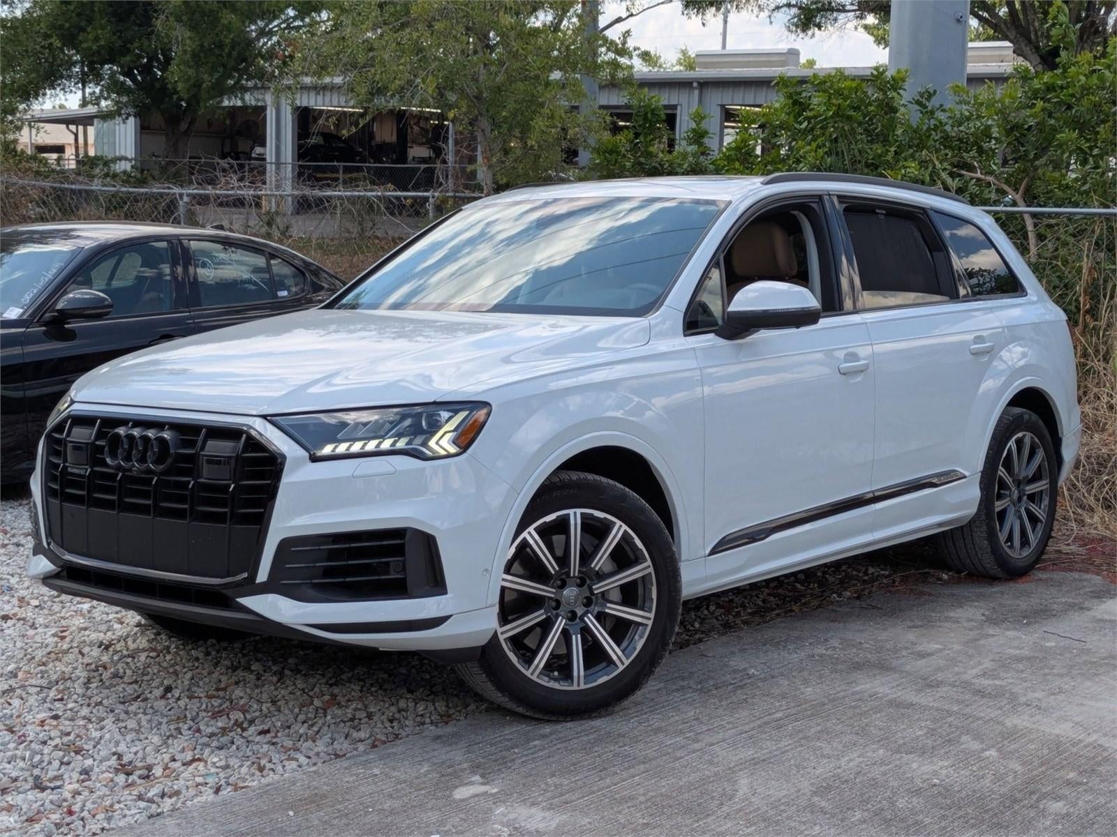 2022 Audi Q7 Premium Plus 45 TFSI quattro