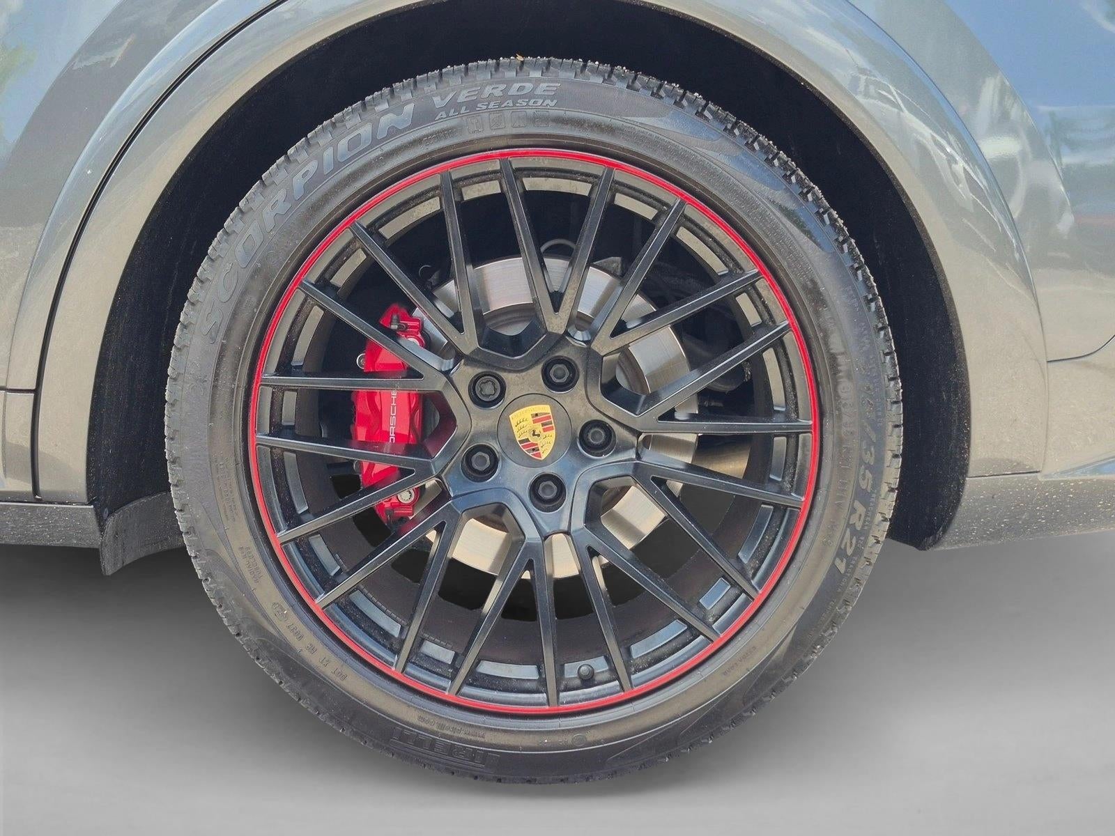 2022 Porsche Cayenne GTS Coupe AWD
