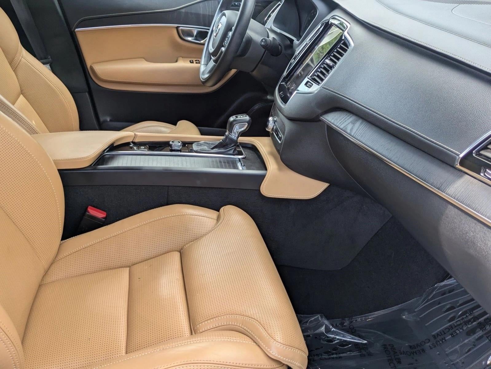 2022 Volvo XC90 T6 AWD Inscription 7P