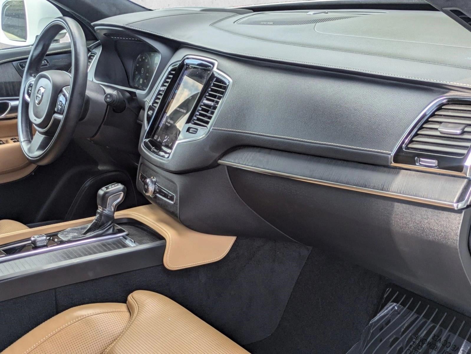 2022 Volvo XC90 T6 AWD Inscription 7P