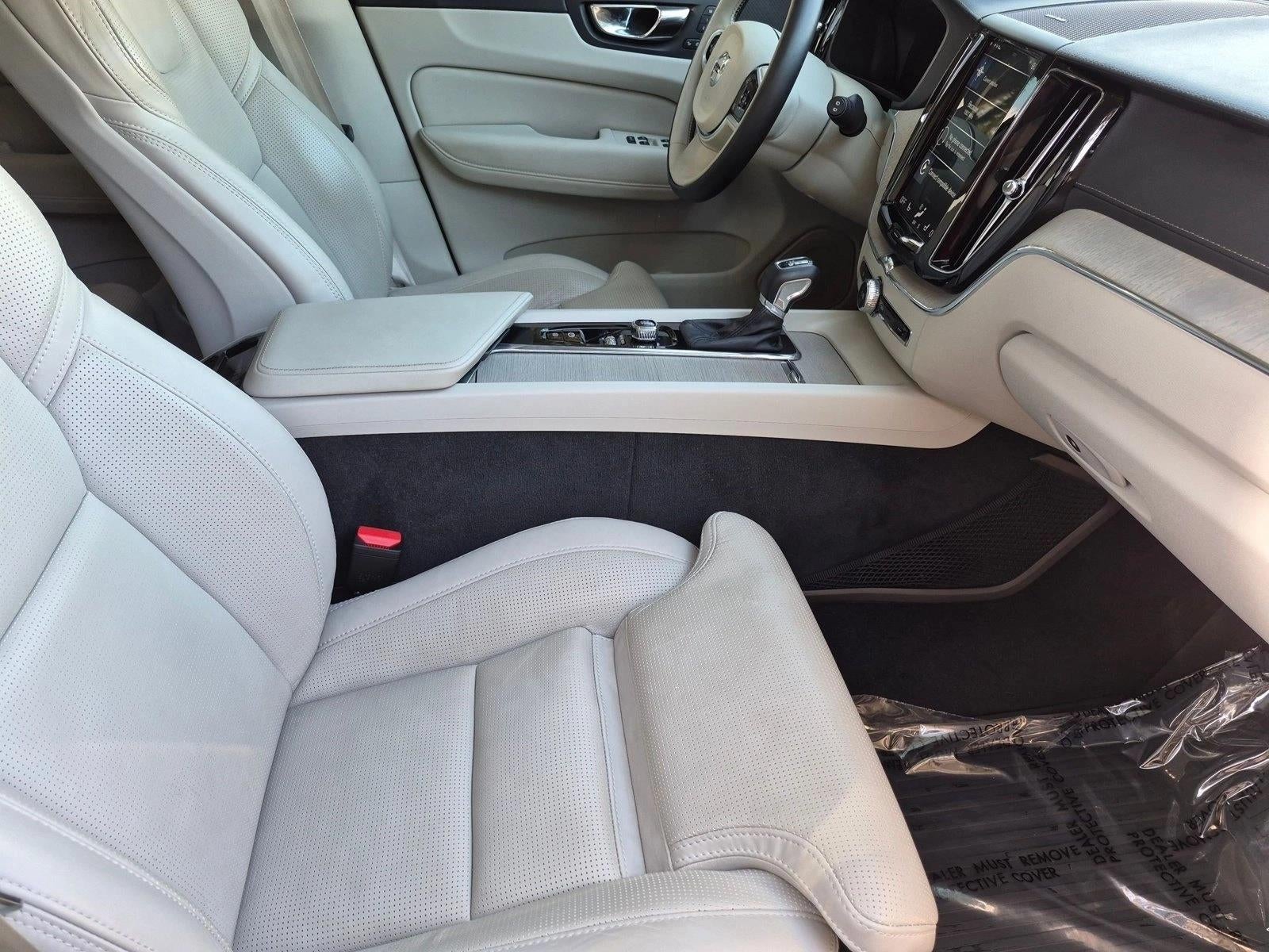 2019 Volvo XC60 T6 AWD Inscription