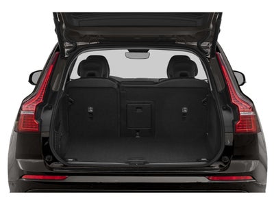 2022 Volvo XC60 B5 AWD R-Design