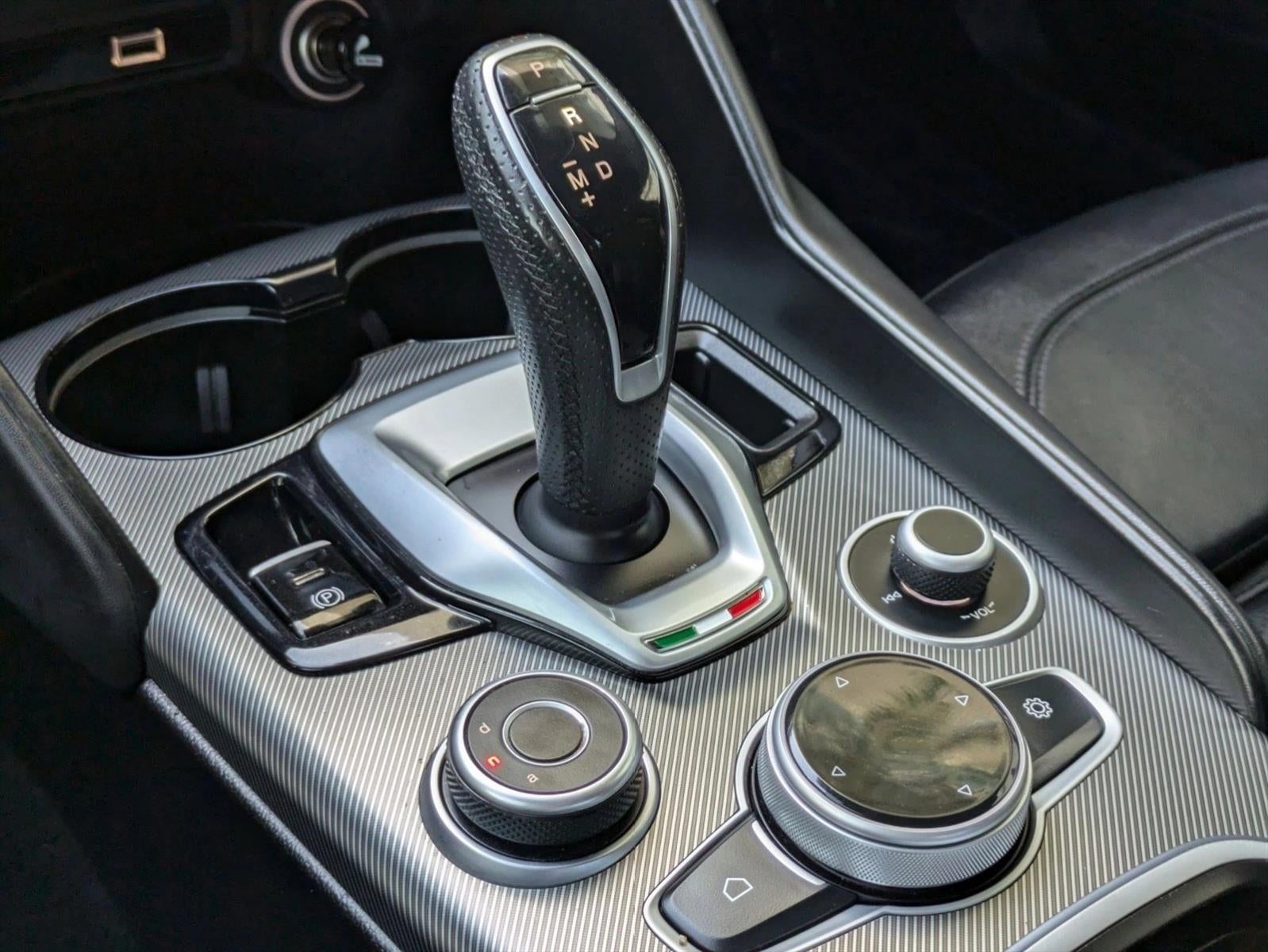 2023 Alfa Romeo Giulia Veloce AWD