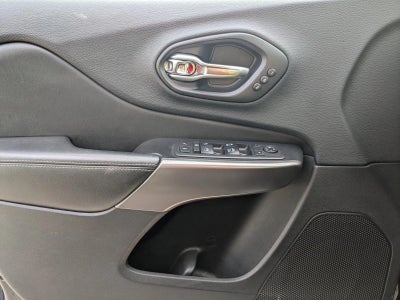 2019 Jeep Cherokee Limited FWD