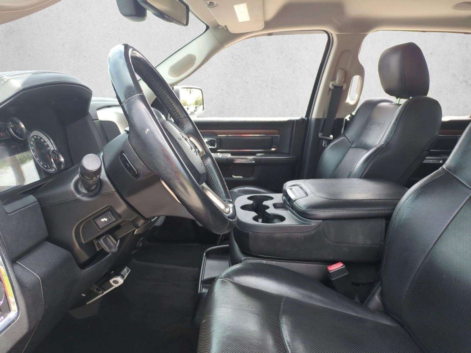 2016 RAM 1500 4WD Crew Cab 6.4 Ft Box Laramie