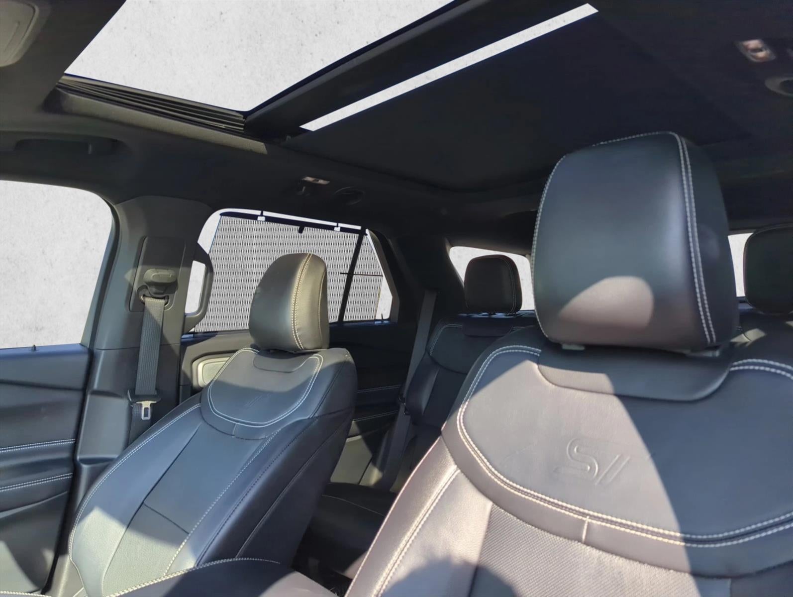 2023 Ford Explorer ST 4WD