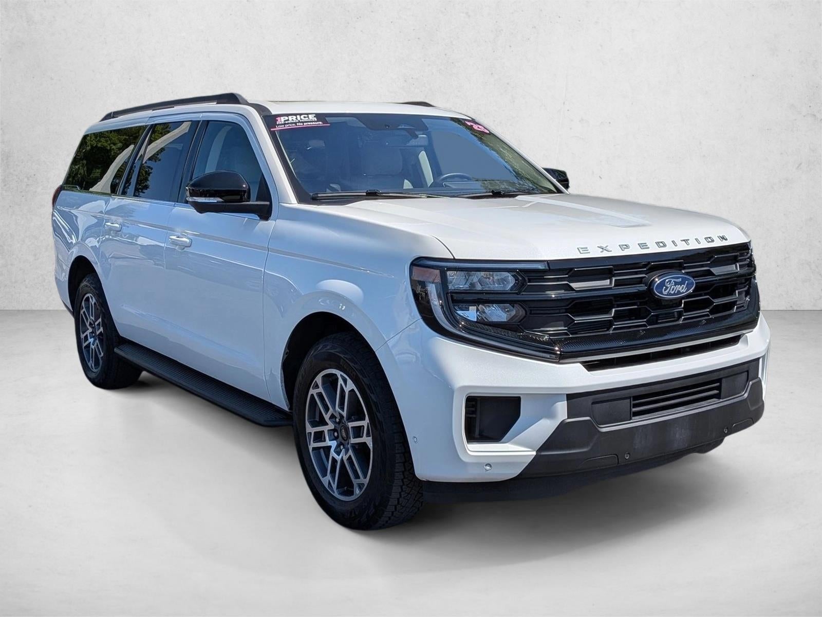 2025 Ford Expedition Max Active 4x4