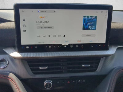 2025 Ford Explorer ST-Line 4WD