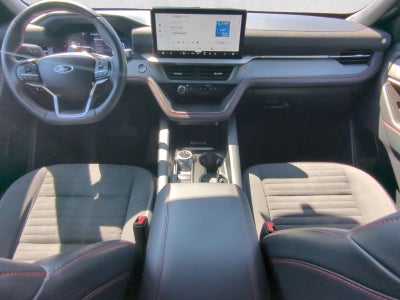 2025 Ford Explorer ST-Line 4WD