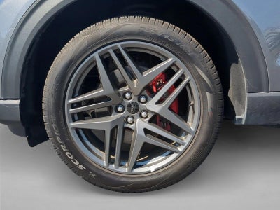 2025 Ford Explorer ST-Line 4WD
