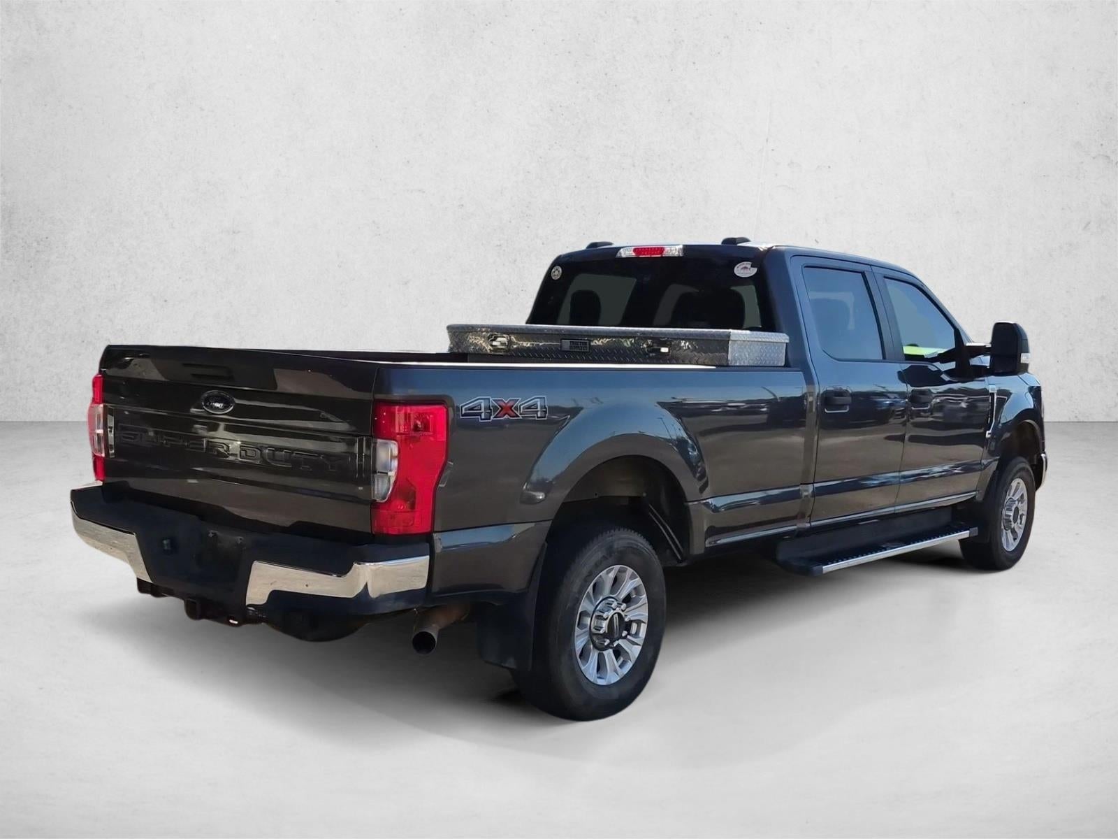 2020 Ford Super Duty F-250 SRW XL 4WD Crew Cab 6.75' Box