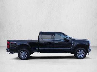 2024 Ford Super Duty F-250 SRW LARIAT 4WD Crew Cab 6.75' Box