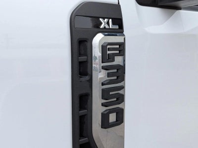 2024 Ford Super Duty F-350 DRW XL 4WD Crew Cab 8' Box