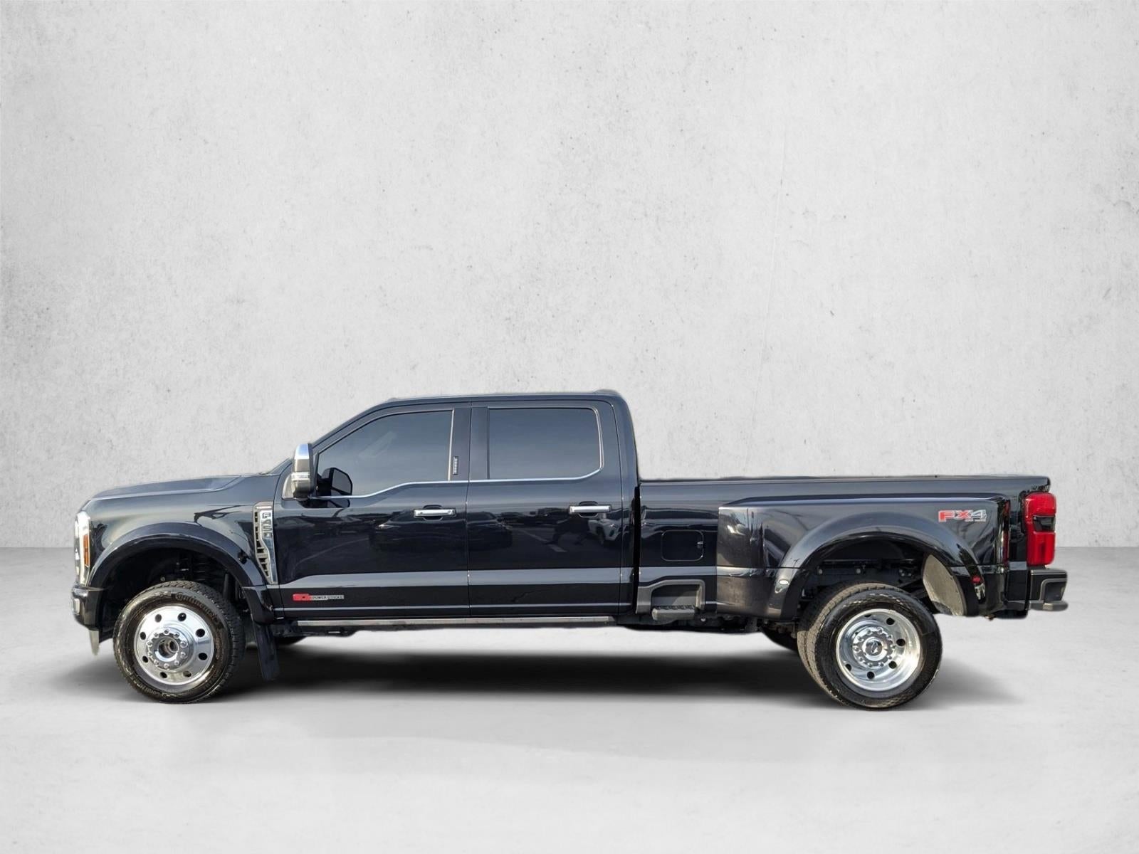 2024 Ford Super Duty F-450 DRW Limited 4WD Crew Cab 8' Box