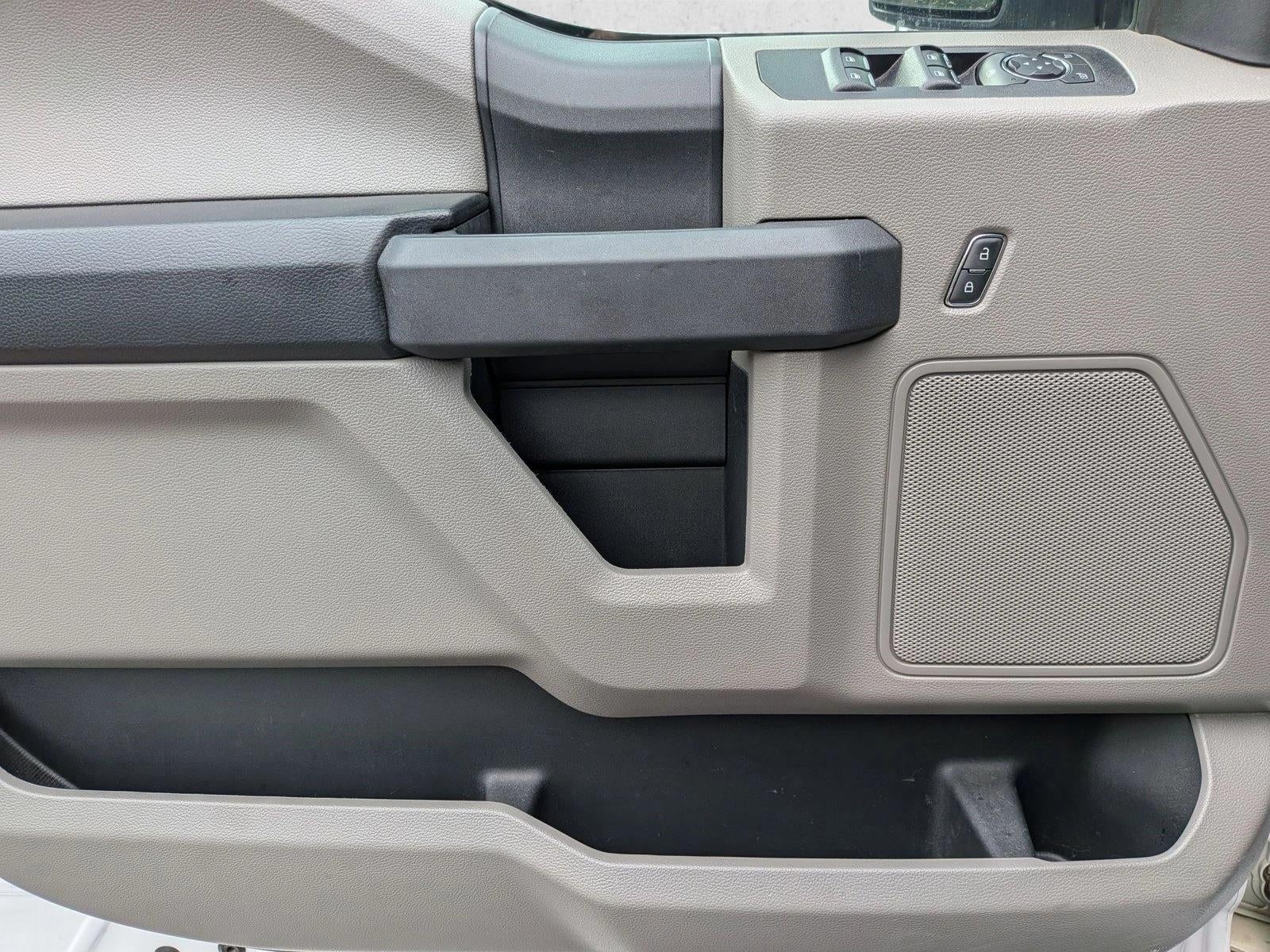 2019 Ford F-150 XL 2WD SuperCrew 5.5' Box STX