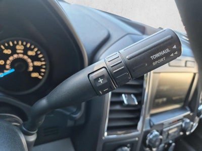 2015 Ford F-150 4WD SuperCrew 5-1/2 Ft Box XLT