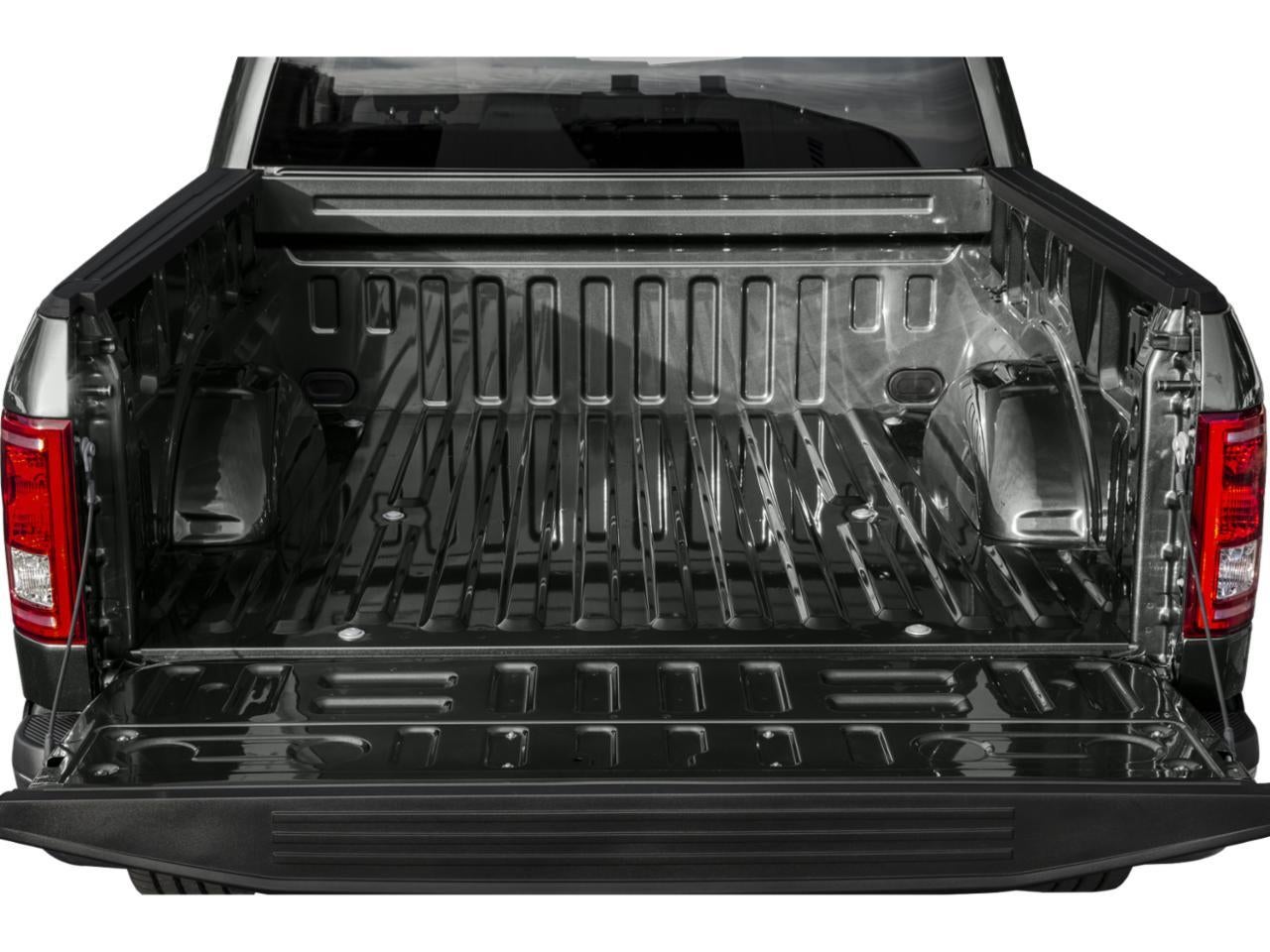 2015 Ford F-150 4WD SuperCrew 5-1/2 Ft Box XLT