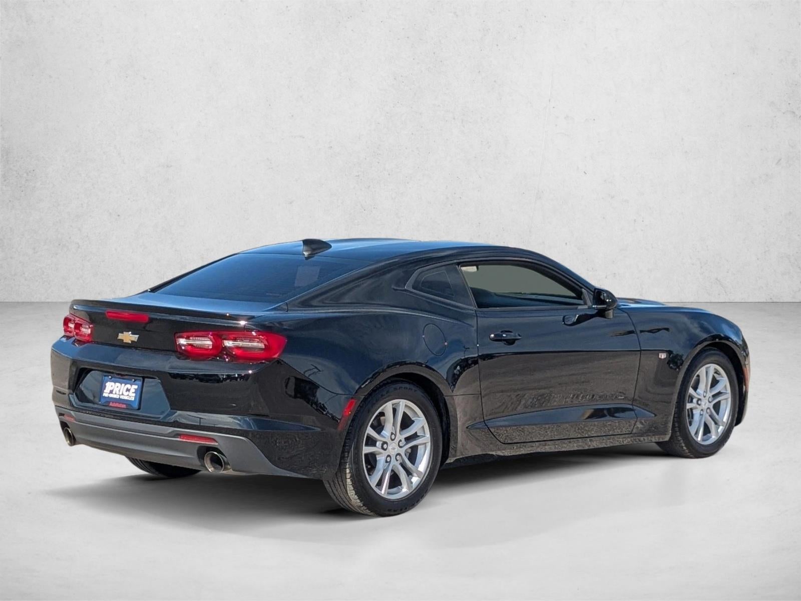 2023 Chevrolet Camaro 2dr Coupe 1LS