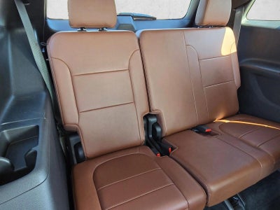 2021 Chevrolet Traverse FWD 2LZ