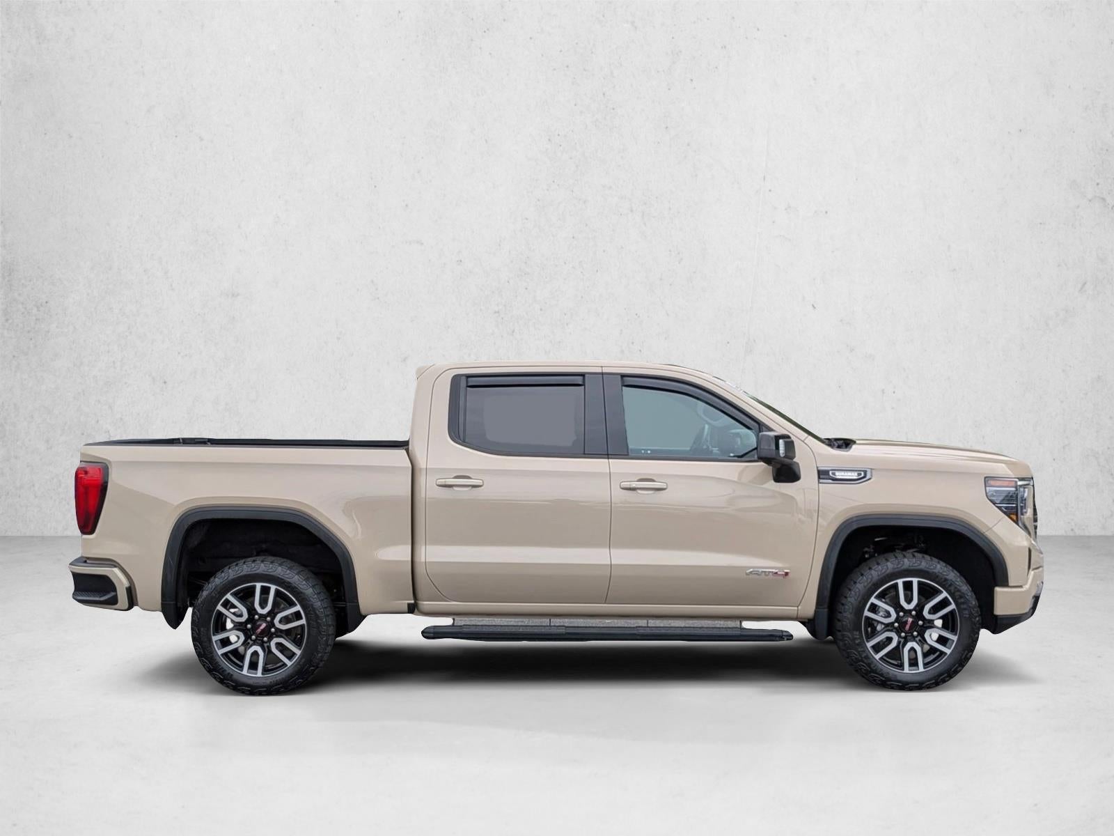2023 GMC Sierra 1500 Crew Cab Short Box 4-Wheel Drive AT4