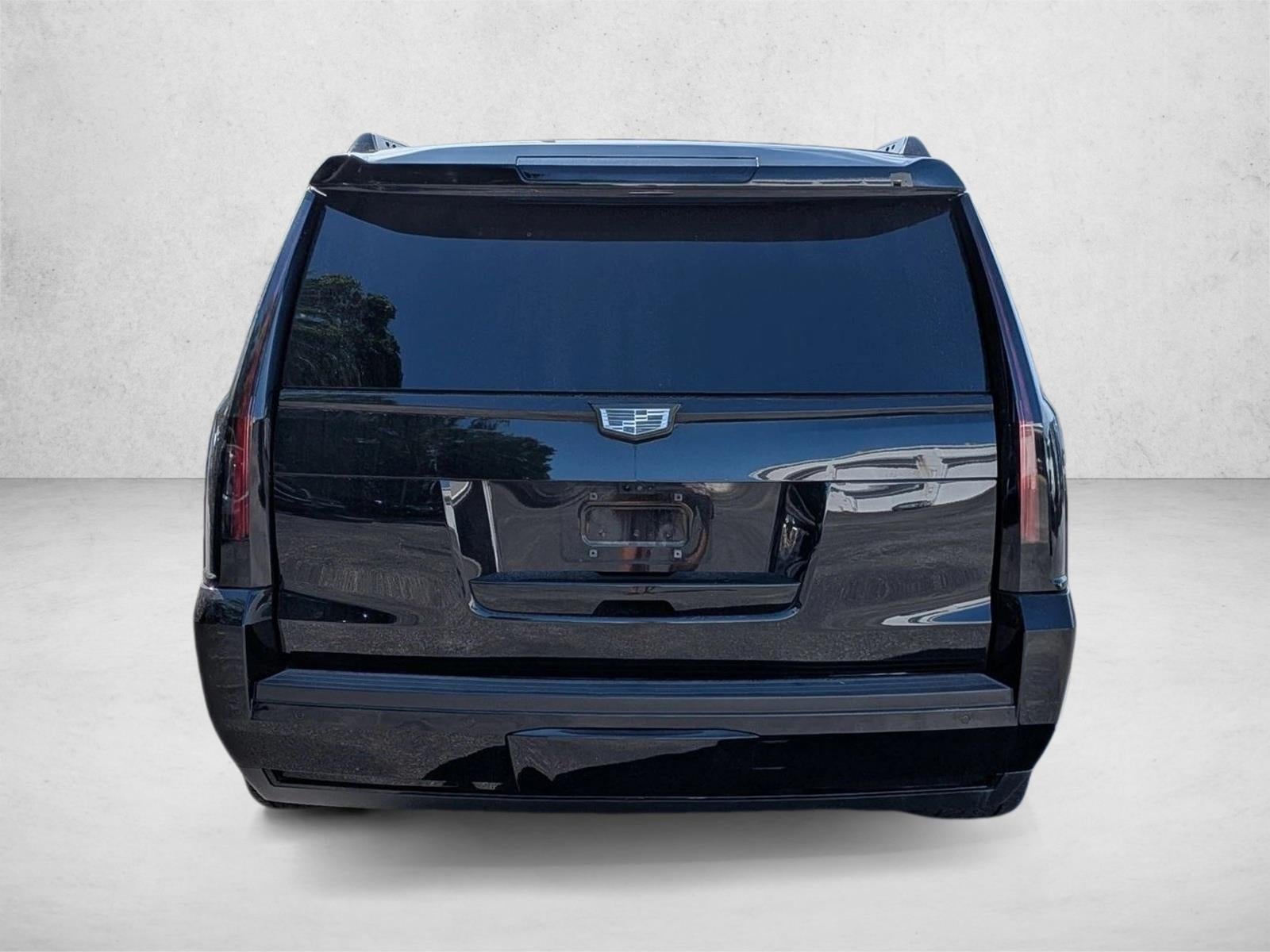 2017 Cadillac Escalade ESV RWD Platinum
