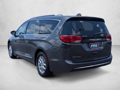 2020 Chrysler Pacifica Touring L FWD