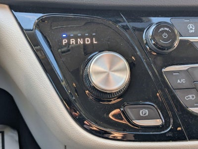 2022 Chrysler Pacifica Touring L FWD