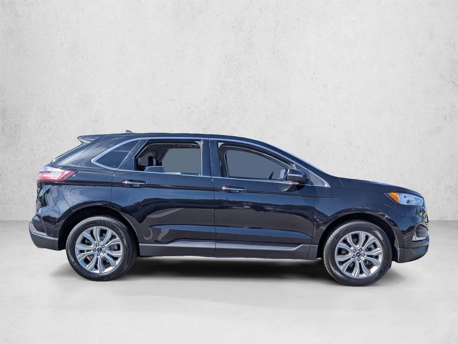 2022 Ford Edge Titanium AWD