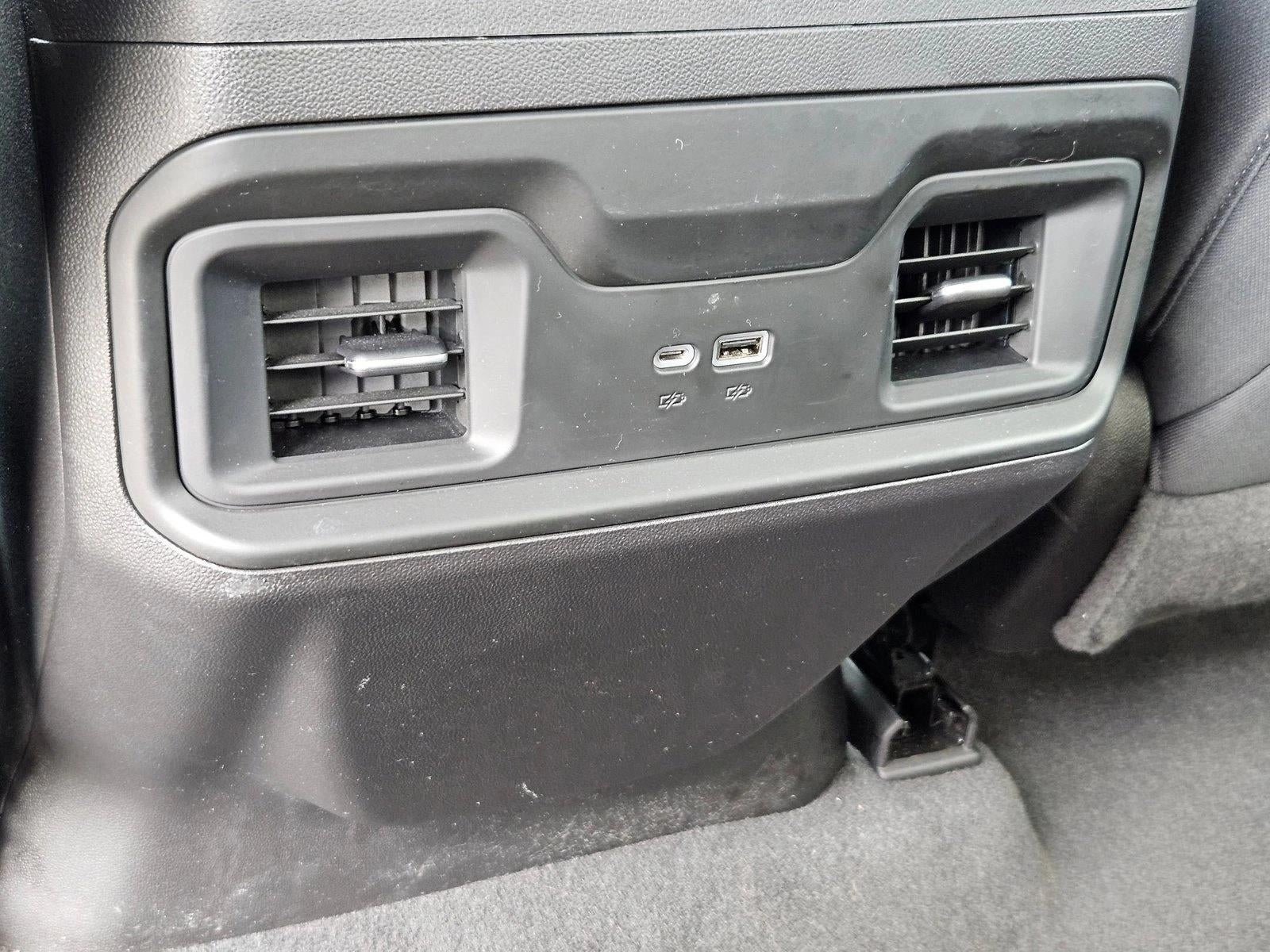 2022 Chevrolet Silverado 1500 Crew Cab Short Box 2-Wheel Drive RST