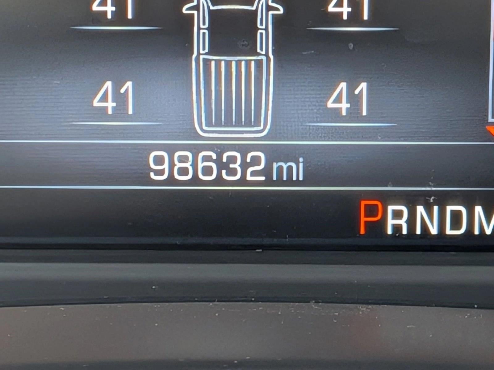 2014 GMC Sierra 1500 Crew Cab Short Box 2-Wheel Drive SLT