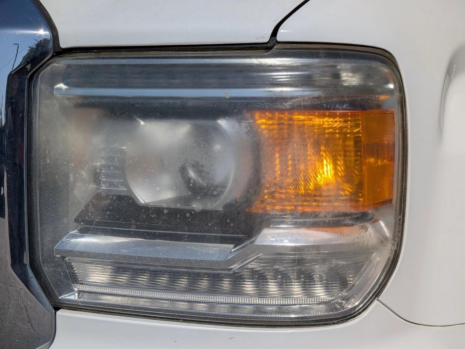 2014 GMC Sierra 1500 Crew Cab Short Box 2-Wheel Drive SLT