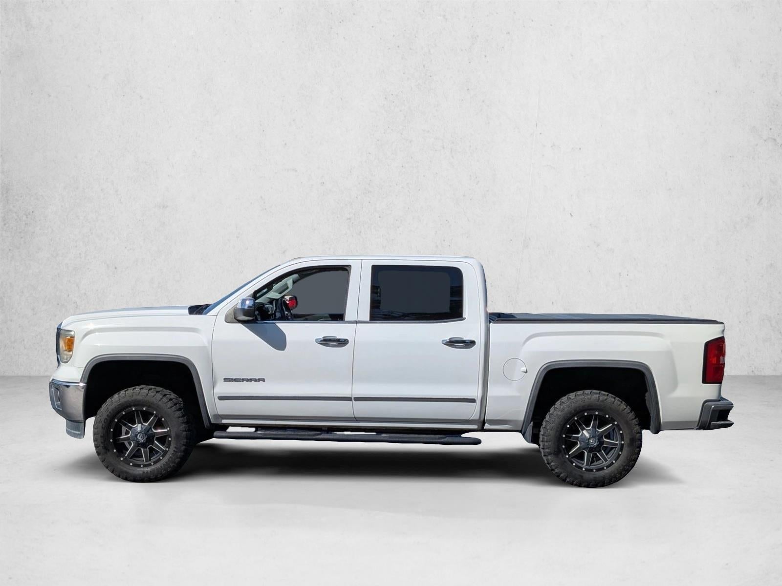 2014 GMC Sierra 1500 Crew Cab Short Box 2-Wheel Drive SLT