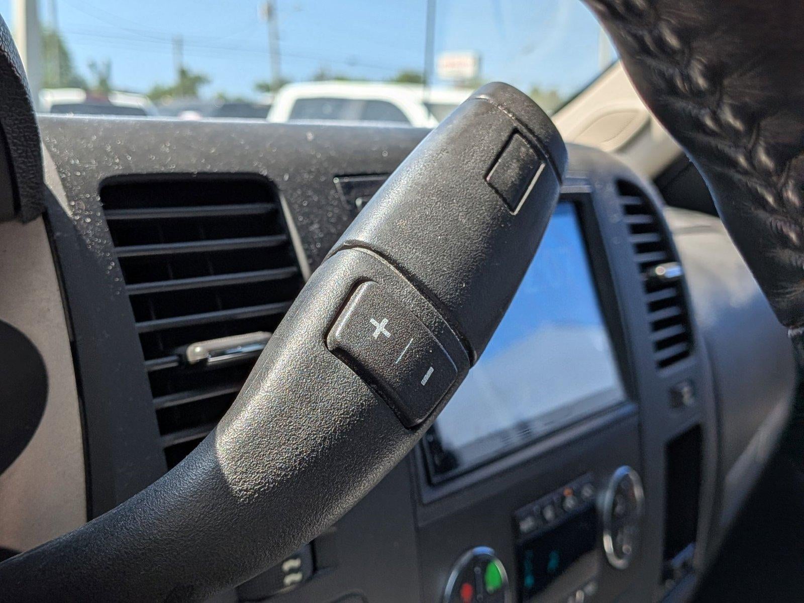 2013 GMC Sierra 1500 Crew Cab Short Box 4-Wheel Drive SLE