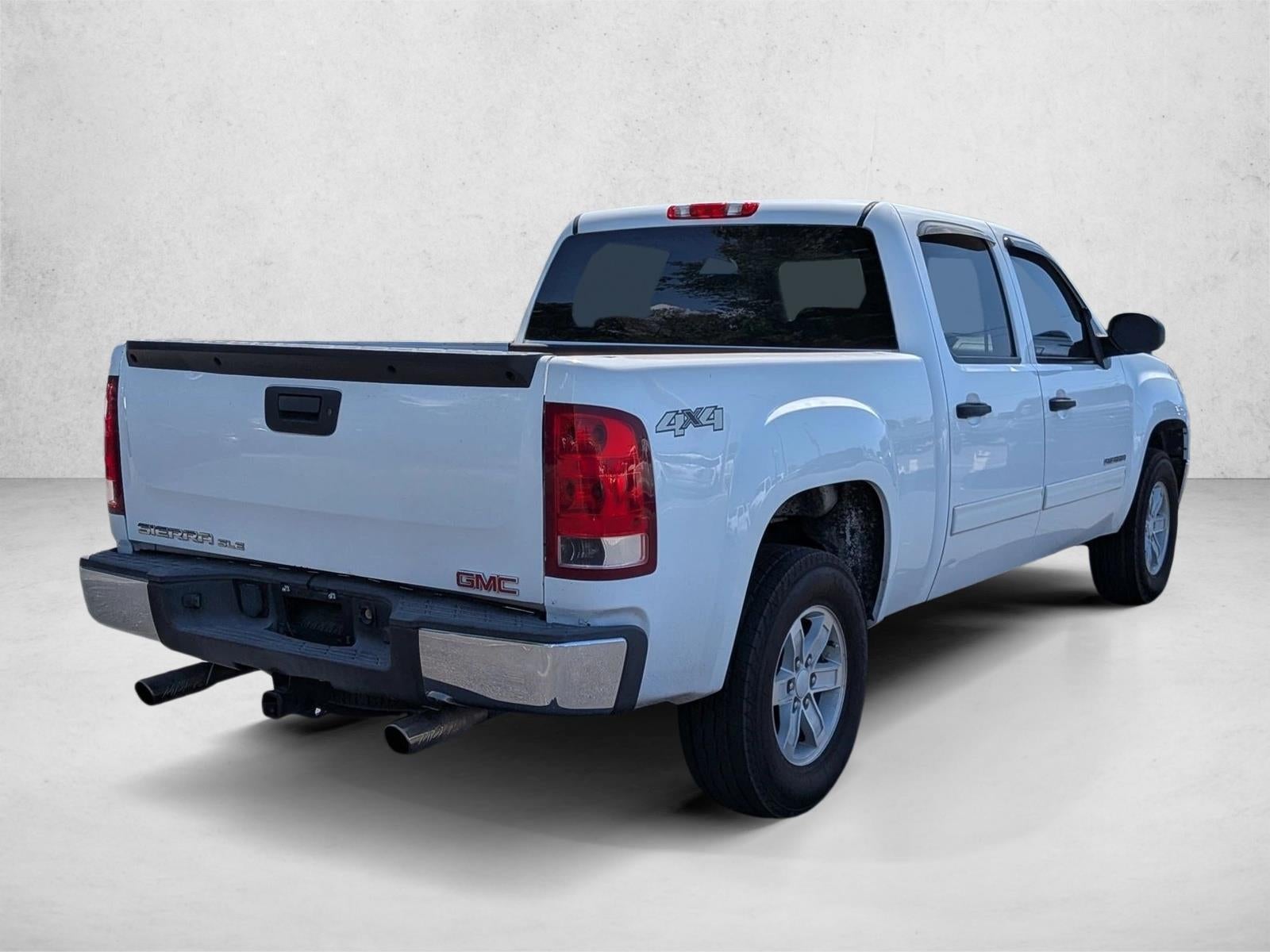 2013 GMC Sierra 1500 Crew Cab Short Box 4-Wheel Drive SLE