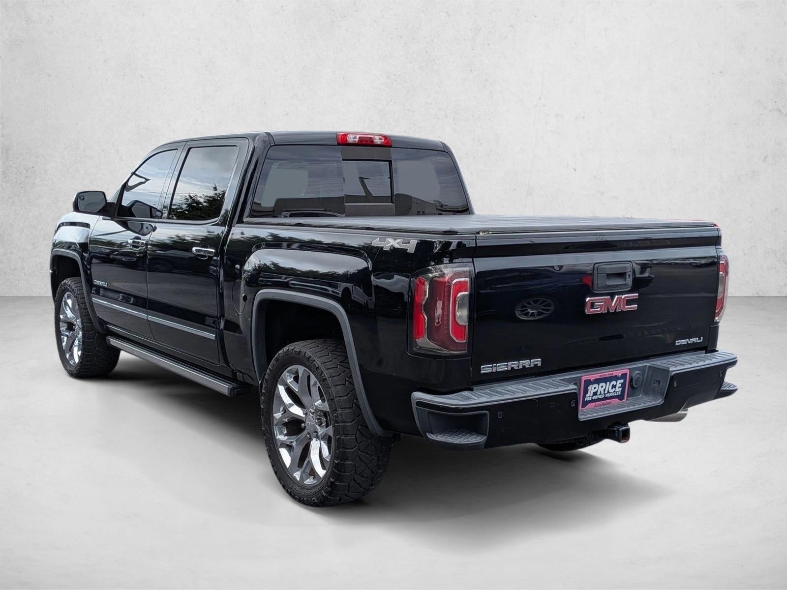 2017 GMC Sierra 1500 Crew Cab Short Box 4-Wheel Drive Denali