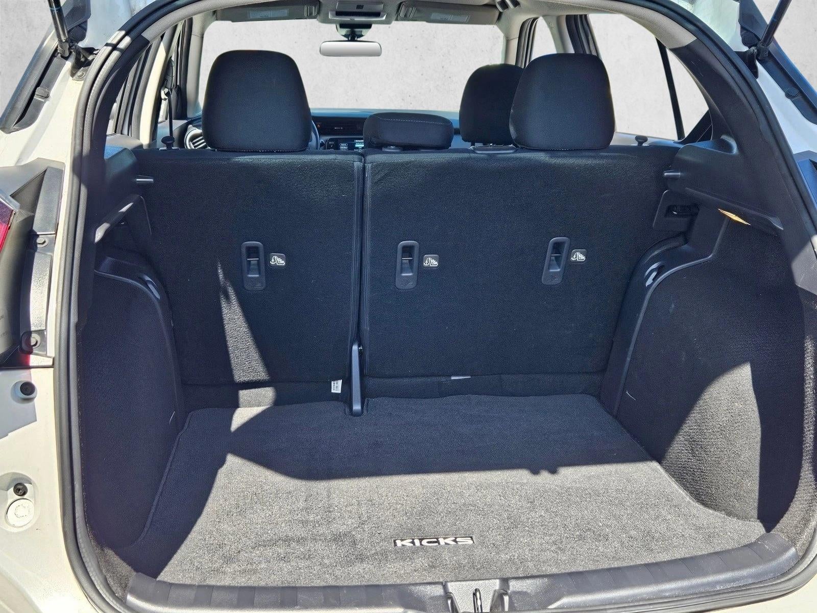 2024 Nissan Kicks SV FWD