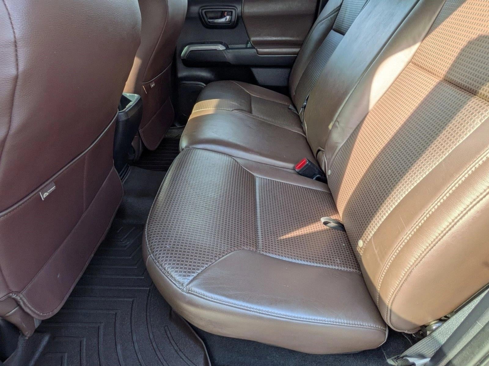 2017 Toyota Tacoma Limited Double Cab 5' Bed V6 4x4 AT (Natl)