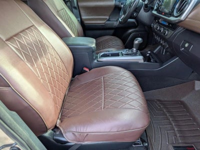 2017 Toyota Tacoma Limited Double Cab 5' Bed V6 4x4 AT (Natl)