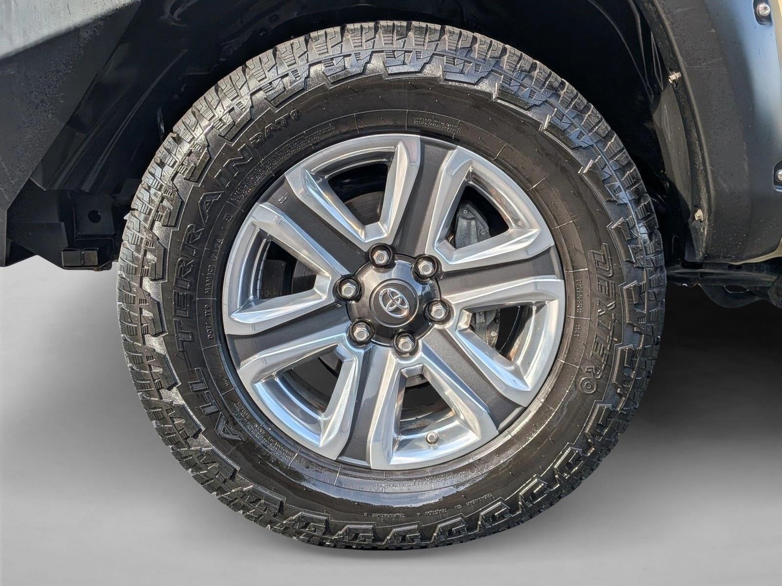 2017 Toyota Tacoma Limited Double Cab 5' Bed V6 4x4 AT (Natl)