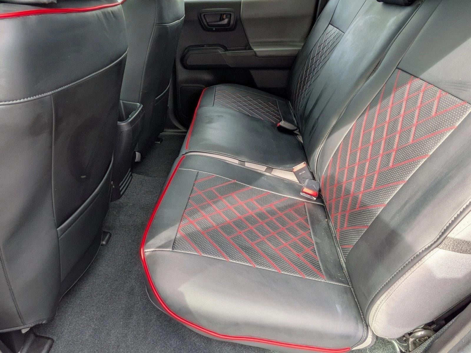 2022 Toyota Tacoma 2WD 2WD SR Double Cab 5' Bed I4 AT (GS)