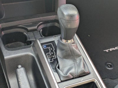 2022 Toyota Tacoma 2WD 2WD SR5 Access Cab 6' Bed I4 AT (Natl)